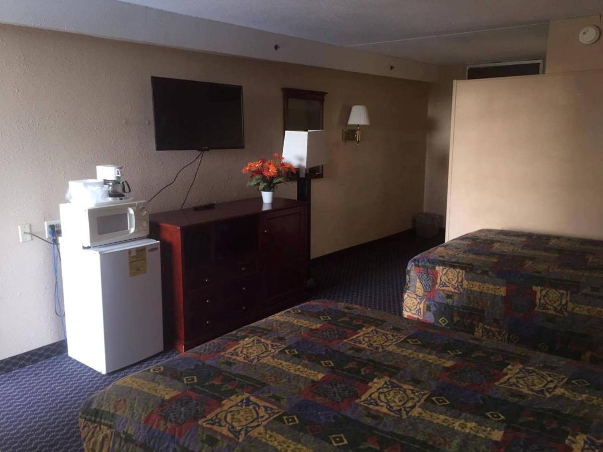 Travel Inn Petersburg Esterno foto