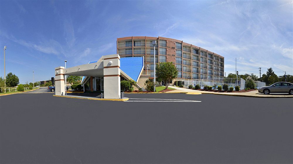 Travel Inn Petersburg Esterno foto